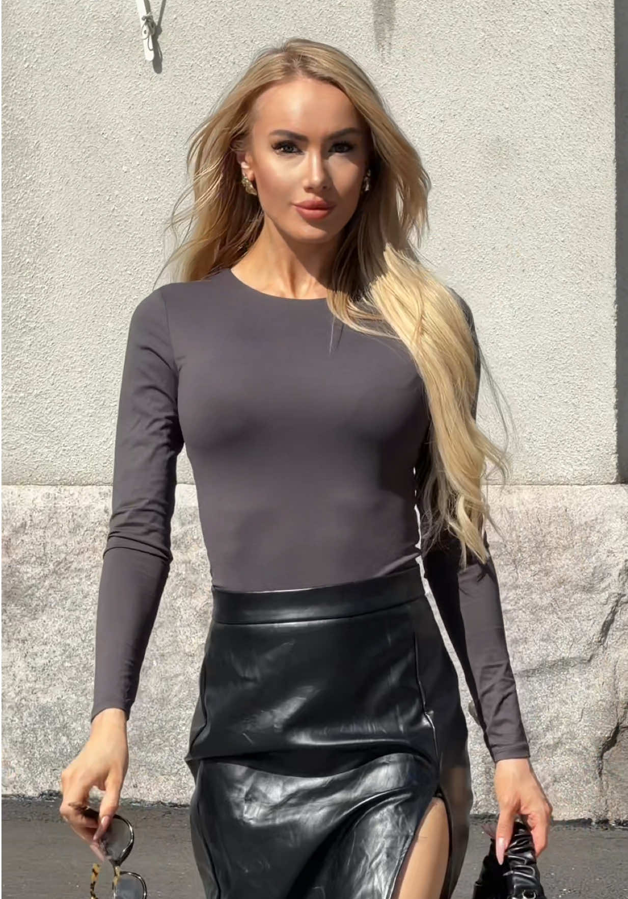 Rate my look from 1-10 🖤