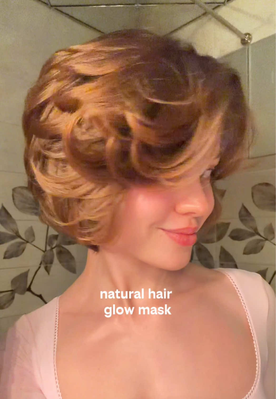 natural hair glow mask ✨🧴 2 tbsp flaxseeds 1 cup water fresh aloe vera gel boil flaxseeds in water for 7–10 min strain the gel add fresh aloe vera mix everything together apply to your hair for 20–30 min rinse & enjoy soft, shiny hair ✨ save & try 🤍 