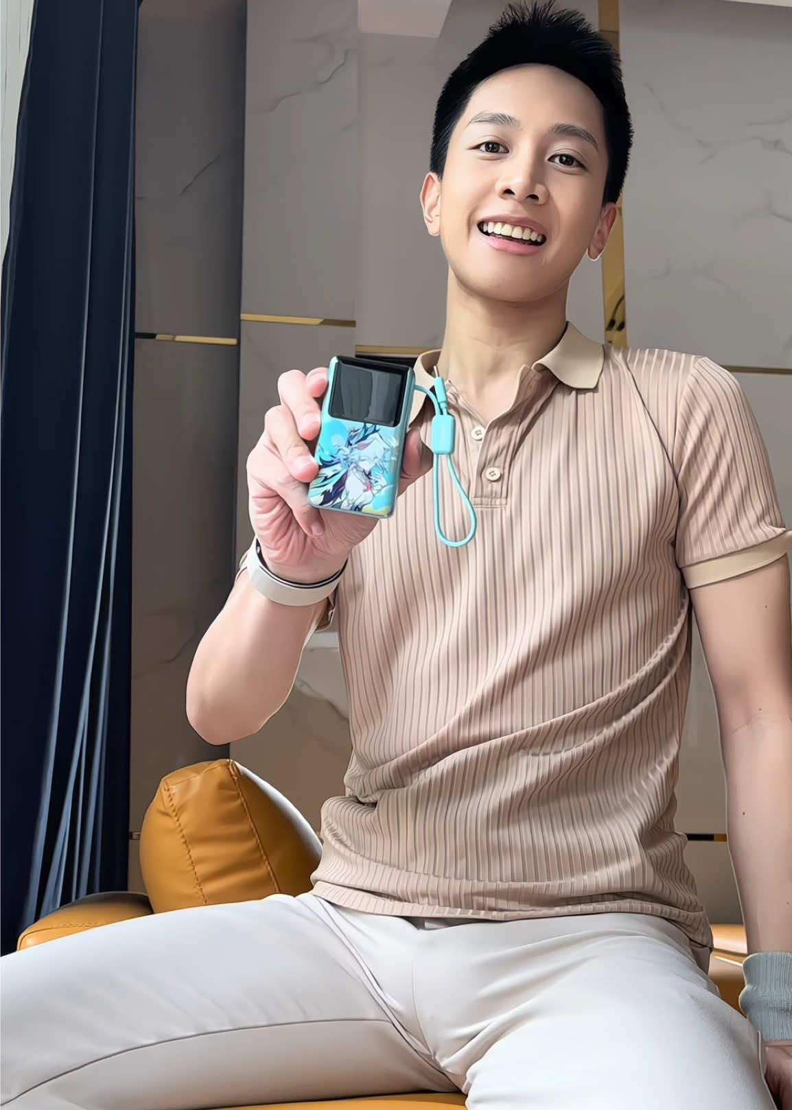 พาวเวอร์แบงค์ UGREEN ลาย Honkai Star Rail 10000mAh ชาร์จเร็วถึง 55W มีหน้าจอบอกความเร็วในการชาร์จ มีสาย USB-C ในตัว ชาร์จพร้อมกันได้ 3 อุปกรณ์ #UGREEN 