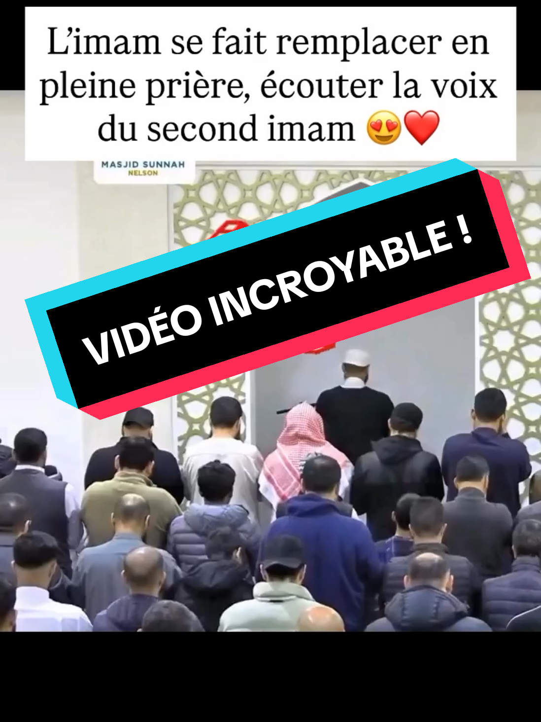l'Imâm se fait remplacer en pleine prière écouter la voix du second imam 😍❤️#sheikh #priere #islamicpost #islamic_media #fyp 