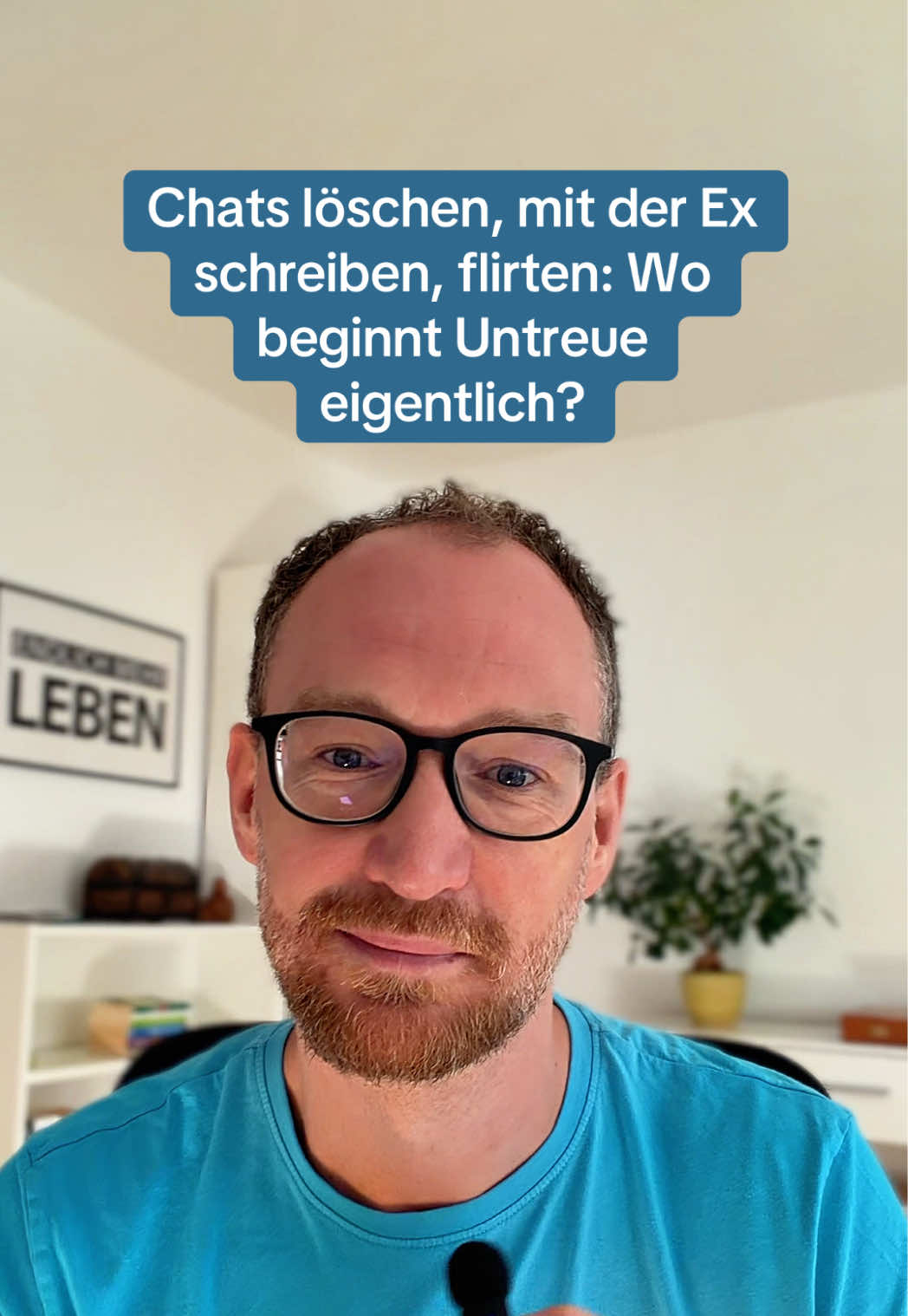 Chats löschen, mit der Ex schreiben, flirten: Wo beginnt Untreue eigentlich? #beziehung #untreue #fremdgehen #beziehungsprobleme #partnerschaft 