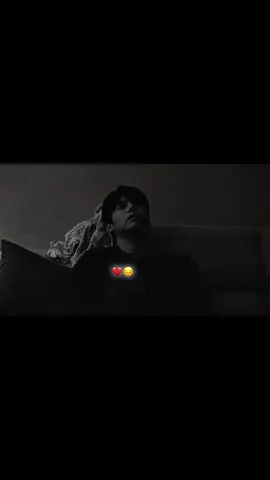 Living life without someone you love is very difficult 💔😔 #heart #brokenheart #sad___honey_o #sadvideo #breakup @🖤 BLACK HEART 🖤 @𝕷𝖔𝖘𝖙 𝖕𝖆𝖎𝖓 