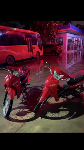 Wave đỏ liệu con hot khogg? #xuhuong #dlam #wave125i_ไฟเลี้ยวบังลม #wavedo #kikimeomeo 