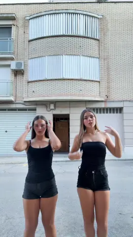 #bailesparados #bailespara2 #amigas #quesitos #rubiaymorena @𝓐𝓲𝓷𝓮𝓽𝓪 @laaseecreet_16 