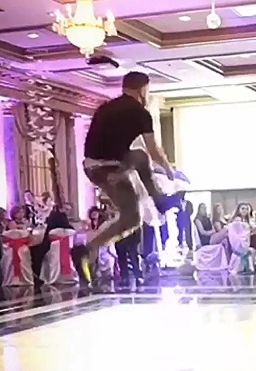 Bro said my turn 🕺 #dance #breakdance #dancer #dancechallenge #dancevideo