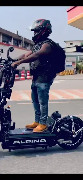 Superpowered Hyperscooter . Website: wmasonscooters.com.   Sales contact WhatsApp: 8613266022231.     #30000watts #hyperscooter