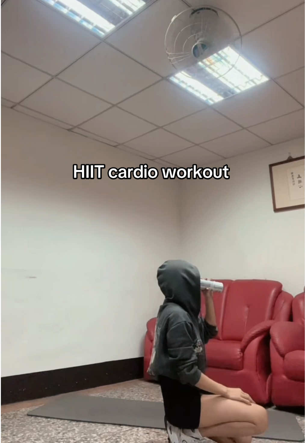 HIIT cardio workout 🔥🤸🏻‍♀️#workout #cardioworkout #athomeworkout 