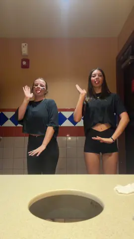 Please ignore how terrible this is #fyp #twopersondance #bsf #viral #xyzbca @summerlee.86 @adistuck3 