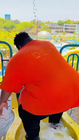 water park 🌊💦#🏄🏄🏄 #🚣🏄☄️ #☄️☄️🐥 
