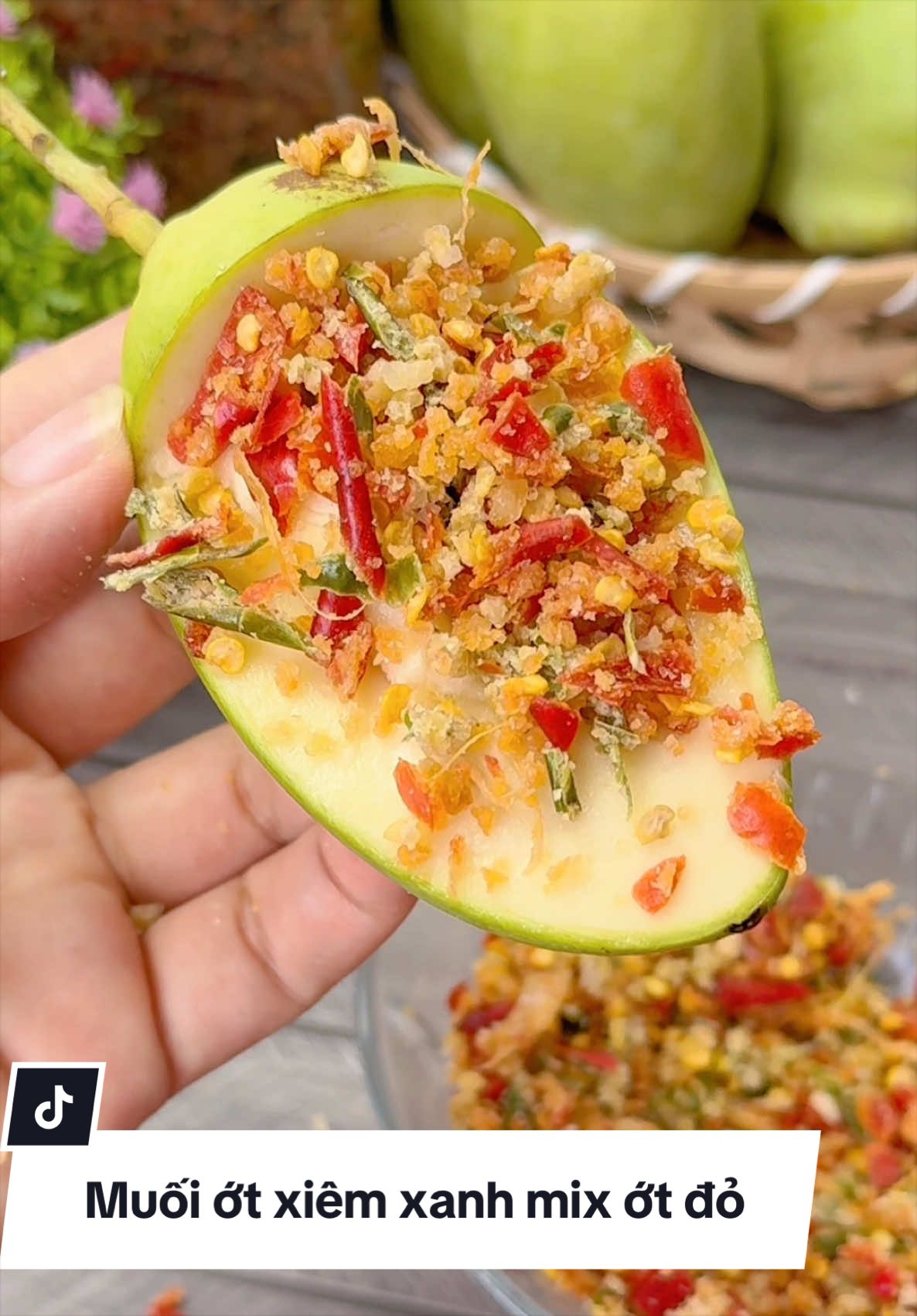 Muối ớt xiêm xanh mix ớt đỏ siêu cay ngon lắm nè #foodreview #muoiotxiemxanhsieucay #muoiotxiemxanhgiatay #muoiotxiemxanh #muoiotgiatay 
