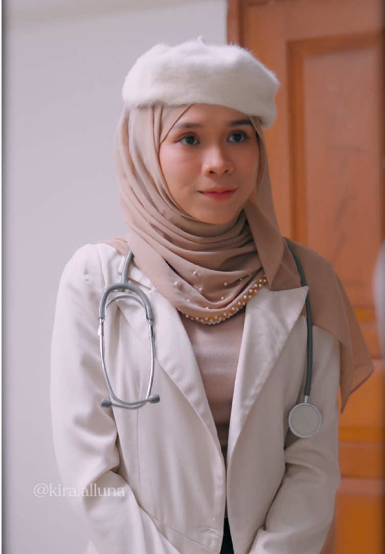 Pendekar naga magang jadi dokter? @Joe Brendo @Ruby Quinza @Topan Tambora  #SerialTikTok #TikTokTainment #TikTokSeries #SuneedayCreative #KiraAlluna 