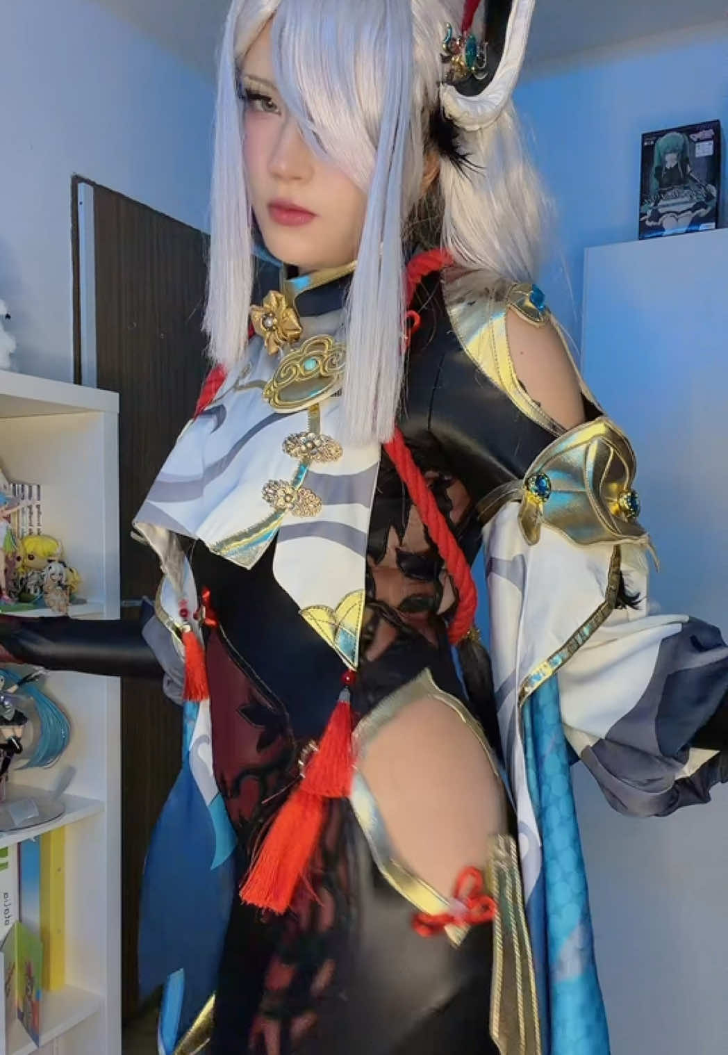 Doing this trend againnn #shenhe #genshin #cosplay 