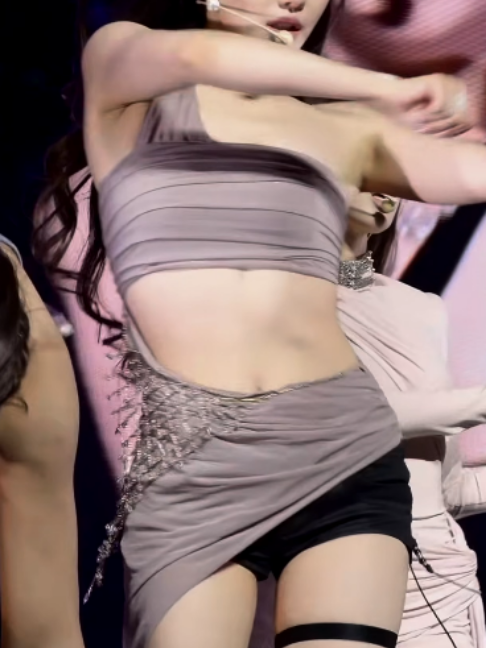 260915 - aespa - Ningning Source: K-POP Concert Highlights (YouTube) Edited by: Nightcrood Release Code: NGHT-KCE-00133 Download: https://pixeldrain.com/l/Wuqt3YQ1 #fyp #kpop #kpopfyp #aespa #ningning #ningningisthemaknae