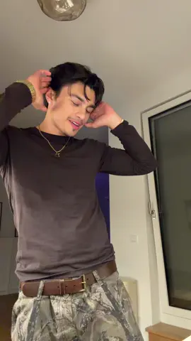 easiest Tiktok ever 🤣🤣