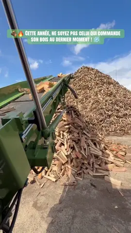 🪵 Ne repoussez pas votre commande à demain ! ❄️🔥 Les températures vont bientôt baisser. C’est le moment de prévoir votre bois et de vous assurer d’avoir votre réserve pour l’hiver. 🌳 Chêne, hêtre, charme, frêne, acacia selon disponibilité 📏 25, 30, 33, 40 et 50 cm 🚚 Livraison en France 🇫🇷, Belgique 🇧🇪 et Suisse 🇨🇭 📍 Maizey, Meuse (55) – Grand Est 📩 Écrivez-nous pour connaître les disponibilités et votre tarif de livraison. #france #belgique #suisse #boisdechauffage #chauffage