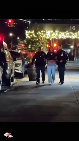 ✨¿Cómo hacer el efecto viral de IA del filtro de arresto✨ ⭐Crea fácilmente tu propio contenido viral del filtro de arresto⭐ 🔥Tutorial completo de la tendencia viral de fotos de IA del filtro de arresto🔥 ✨Plantilla del filtro de arresto en TikTok, ¡muy fácil de usar!✨ ✅Guía paso a paso del efecto de IA del filtro de arresto, ¡cualquiera puede aprender!✅ 😱Haz el vídeo del filtro de arresto en 2 minutos Learn how to make the viral “Not bro, getting arrested again” AI arrest edit! Super easy CapCut template, just upload your photo. Try this funny prank trend for yourself🔥 not bro getting arrested again snapchat arrest prank capcut ai arrest trend capcut not bro getting arrested again template how to make not bro getting arrested again viral arrest prank edit capcut arrest ai filter funny police arrest trend snapchat arrest viral trend one photo arrest edit capcut Aprende a hacer el viral edit de IA “No amigo, ¿arrestado otra vez?” de arresto. Plantilla de CapCut súper fácil, solo sube tu foto. Prueba esta divertida tendencia de broma por ti mismo🔥 no amigo arrestado otra vez broma de arresto de snapchat plantilla de capcut tendencia de arresto de IA editar no amigo arrestado otra vez cómo hacer el edit viral de broma de arresto plantilla de capcut filtro de IA de arresto tendencia divertida de arresto policial broma de arresto de snapchat tendencia viral edit de arresto con una sola foto capcut #NotBroGettingArrestedAgain #AIArrestTrend #SnapchatArrestPrank  #capcut #capcutpioneer 