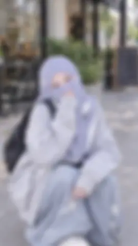 🗿