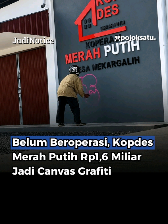 Aksi vandalisme terjadi di bangunan Kopdes Merah Putih Desa Mekargalih, Cianjur, pelaku yang diduga seorang remaja mencoret-coret tembok gerai tersebut. Coretan tersebut tepat di bawah logo Kopdes Merah Putih, di area kosong tanpa merusak tulisan di tembok tersebut. Menariknya, kejadian ini terjadi pada siang bolong dan diduga lokasi Kopdes Merah Putih berada di kawasan sepi. Sehingga pelaku dengan santai melakukan aksi vandalisme tanpa takut diketahui oleh orang lain. Geras Kopdes Merah Putih tersebut diduga belum beroperasi, meski bangunannya sudah siap untuk menampung berbagai kebutuhan masyarakat.