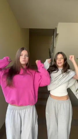 lovemeee @lilnadi #viral #fyp #dance 