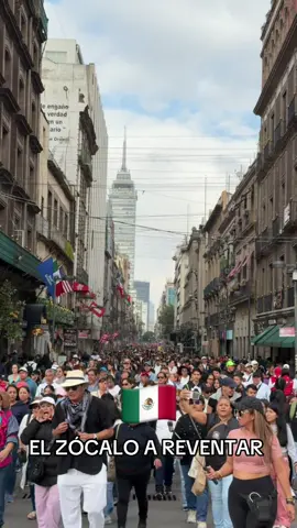 URGENTE 🚨 IMPRESIONANTE 🇲🇽Siguen y siguen llegando miles de contingentes al zócalo de la CDMX al informe de la presidenta🇲🇽🇲🇽🇲🇽🇲🇽