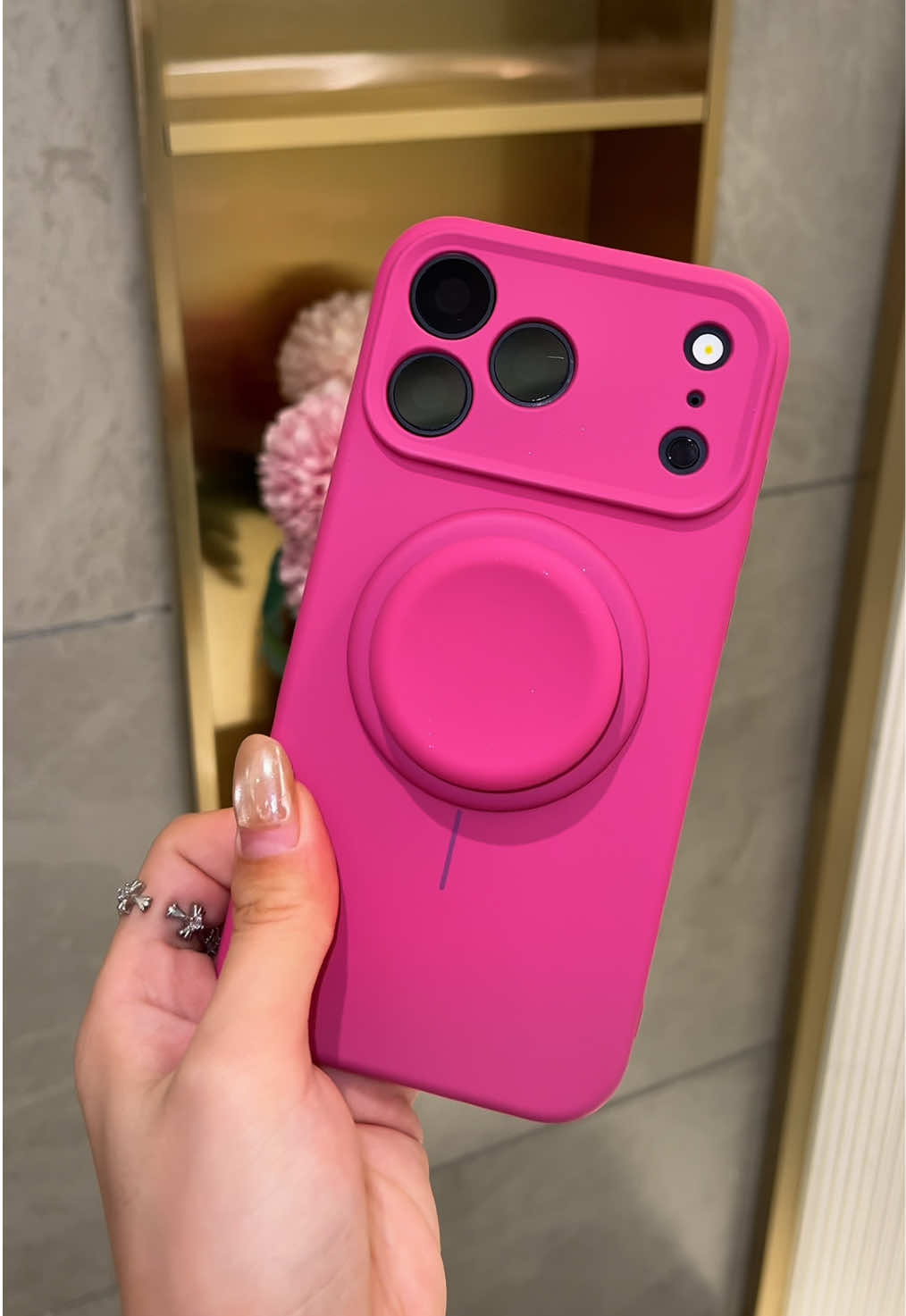 ☀️ MagSafe works flawlessly for my car mount, and these soft macaron colors lift my whole mood every day. #MoodBooster #CarMountLife #HappyVibesCase #LiquidSiliconeCover #StandFunction