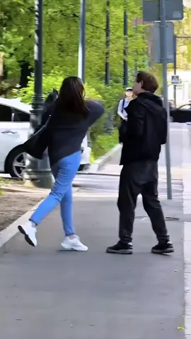 #foryou #funnyvideo #funnyprank #bushmanprank #fyp 