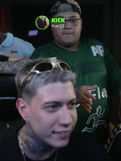 Live pix pro RYAN SP KKKKKKKKKKKKKKKKK #yuri22 #LELEJP #MENOK #RYANSP #FUNK