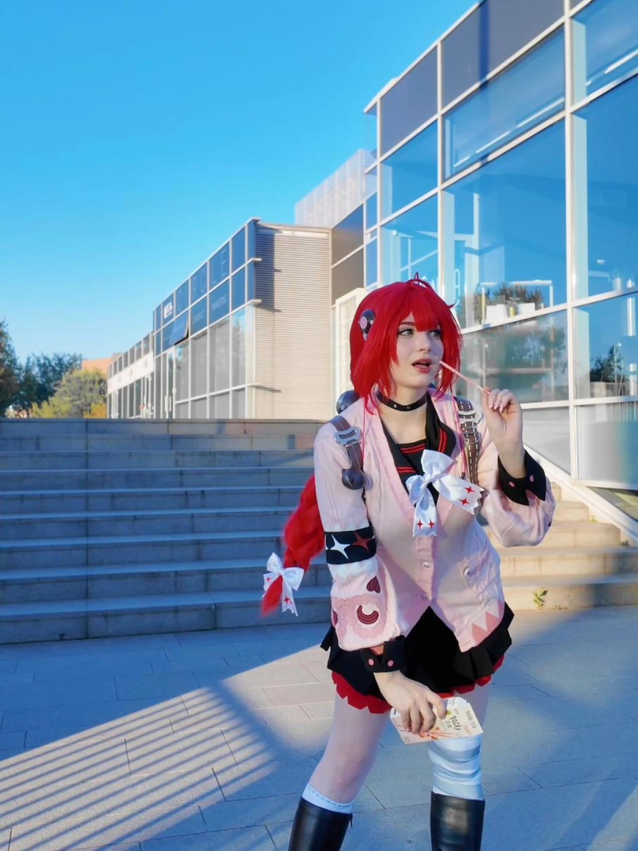Best prop I ever had~ also, new cosplay?? And no... The Pocky didn't survive the photoset cause it was my snack and reward for wearing such an uncomfortable wig 🫪  #cosplay #yuzuha #zzzcosplay #zenlesszonezero #cosplaybts