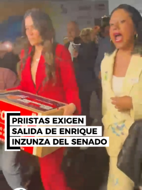 #Subjetivo 🔴 PRIISTAS EXIGEN DESTITUCIÓN DE INZUNZA COMO SENADOR El show continúa con la priista Paloma Sánchez, quien junto a Ricardo Beltrán Verduzco y Vania Pérez, llegó al Senado de la República con alrededor de 23 mil firmas en busca de la destitución de Enrique Inzunza Más información en nuestro canal de YouTube