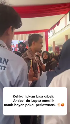 Berfokus pada aksi dan keberanian karakter. lebih tegas dan dramatis, yang ingin menampilkan sisi aksi, keberanian, dan keseriusan konflik di balik film tersebut. ✊🏻🚀 #bapakpalingjujur #punyabapakjujur #bpjclip #clipper #fyp 