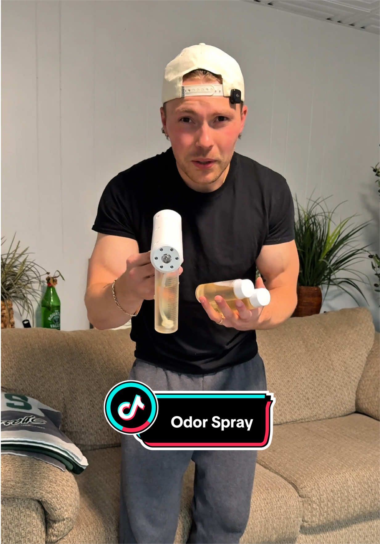 can’t believe how well this works 😅 #odorneutralizer #odorremoval #petparent #smellsgood #sanitizer 