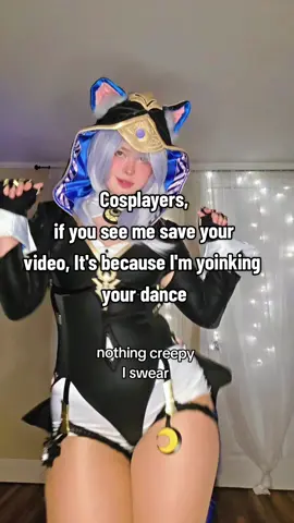 I'm always scared people will think im weird for saving their video like nooo I just like your dance 👉👈 #cosplay #cosplayer #relateable #cipher #HonkaiStarRail 
