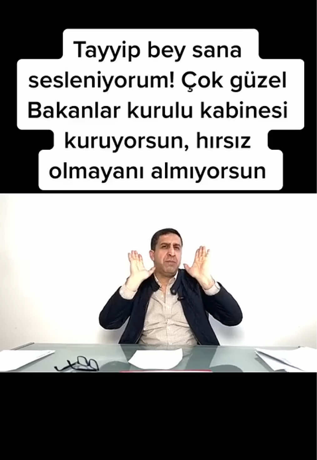 Besmele çeker yutarken çok imanlı hırhız bunlar 🤣