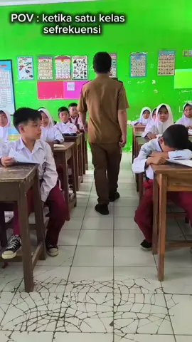 Ketika murid sekelas sefrekuensi 🫣🫢🤣 #reelsvideo #kontenlucu #kontenhiburan #funny #fypシ゚ 