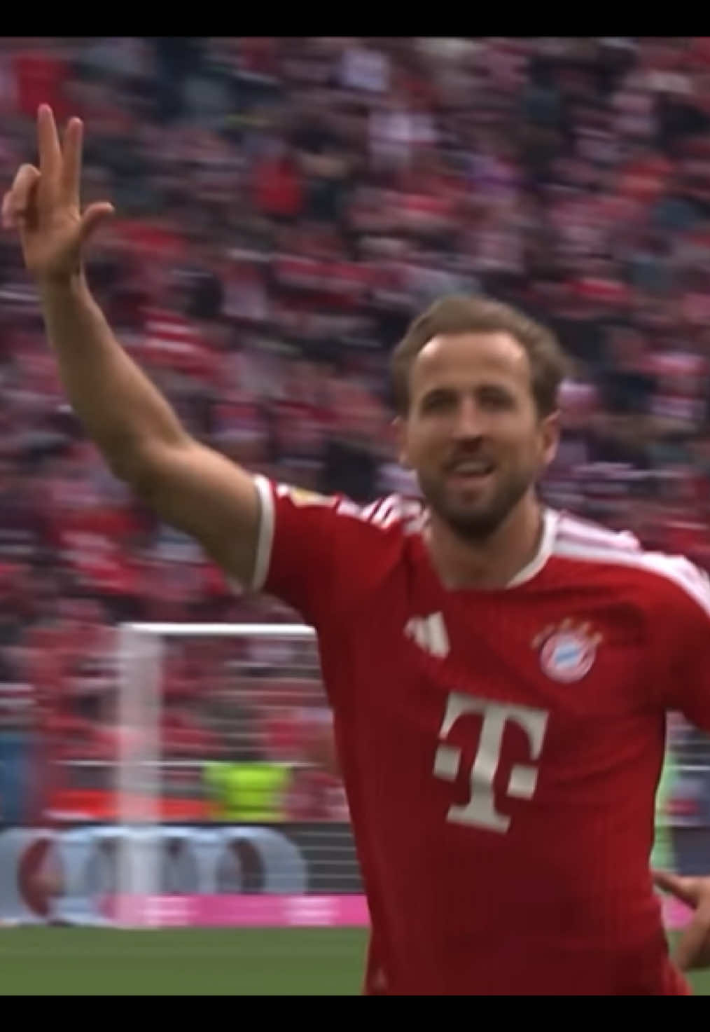 Harry Kane - The Best Striker ITW | Balon Dor | #kane #bayernmunich #england #fyp #viral 