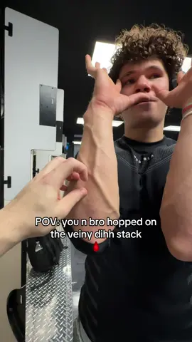 Veiny Dihh method 🥀 ts is actually op bro 😭  #veins #nutricost #nitricoxcide 