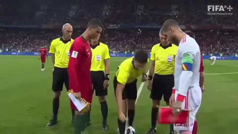 Portugal 🇵🇹 - 🇪🇸 Spain World cup 2018, cuộc chạm trán siêu kinh điển với cú hattrick của Cristiano Ronaldo đã đánh gục Degea năm ấy #fyp #fooball #Ronaldo #wc2018 #xh 