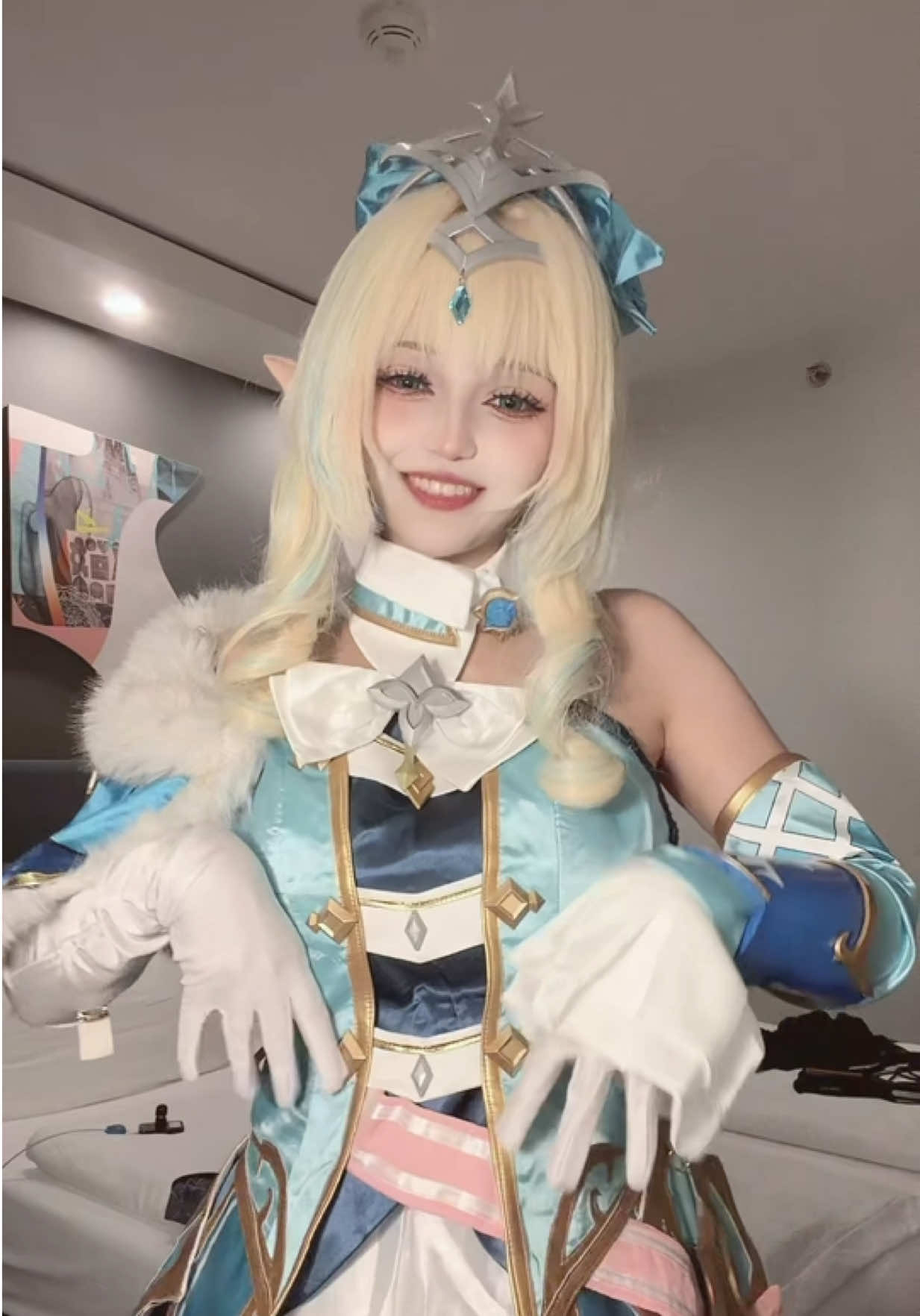 You guys are getting Vesna fed this week #vesnacosplay #snezhnaya #GenshinImpact #storiesofFrostSnow #hoyoversecafe 