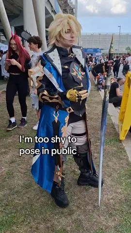 I swear, this is not a normal occurrence (it is) @Elise_Jhonson love u 😔 #hoyocreators #GenshinImpact #varka #genshinimpactcosplay #genshinimpactcosplay 