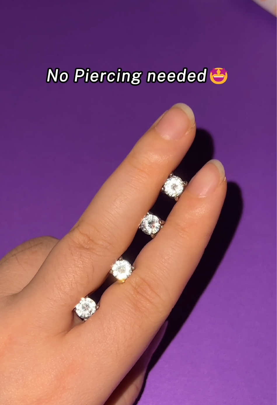 NEVER get a Piercing!😳#magneticearrings #jewelrytrend #fashiontiktok #earrings #piercing