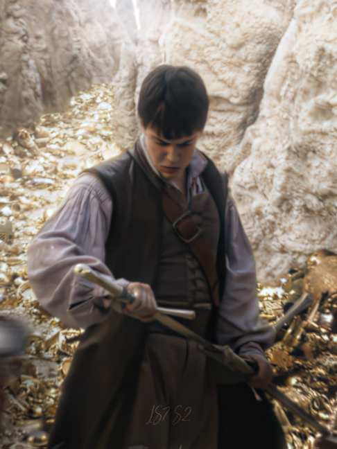 LIGHTS, CAMERA ACTION - Edmund Pevensie. Who is next? | sdt: @ghosttly.1 #thechroniclesofnarnia #ascronicasdenarnia #edmundpevensie #pevensie #skandarkeynes #narniatok #narniatok #narnia #aslan