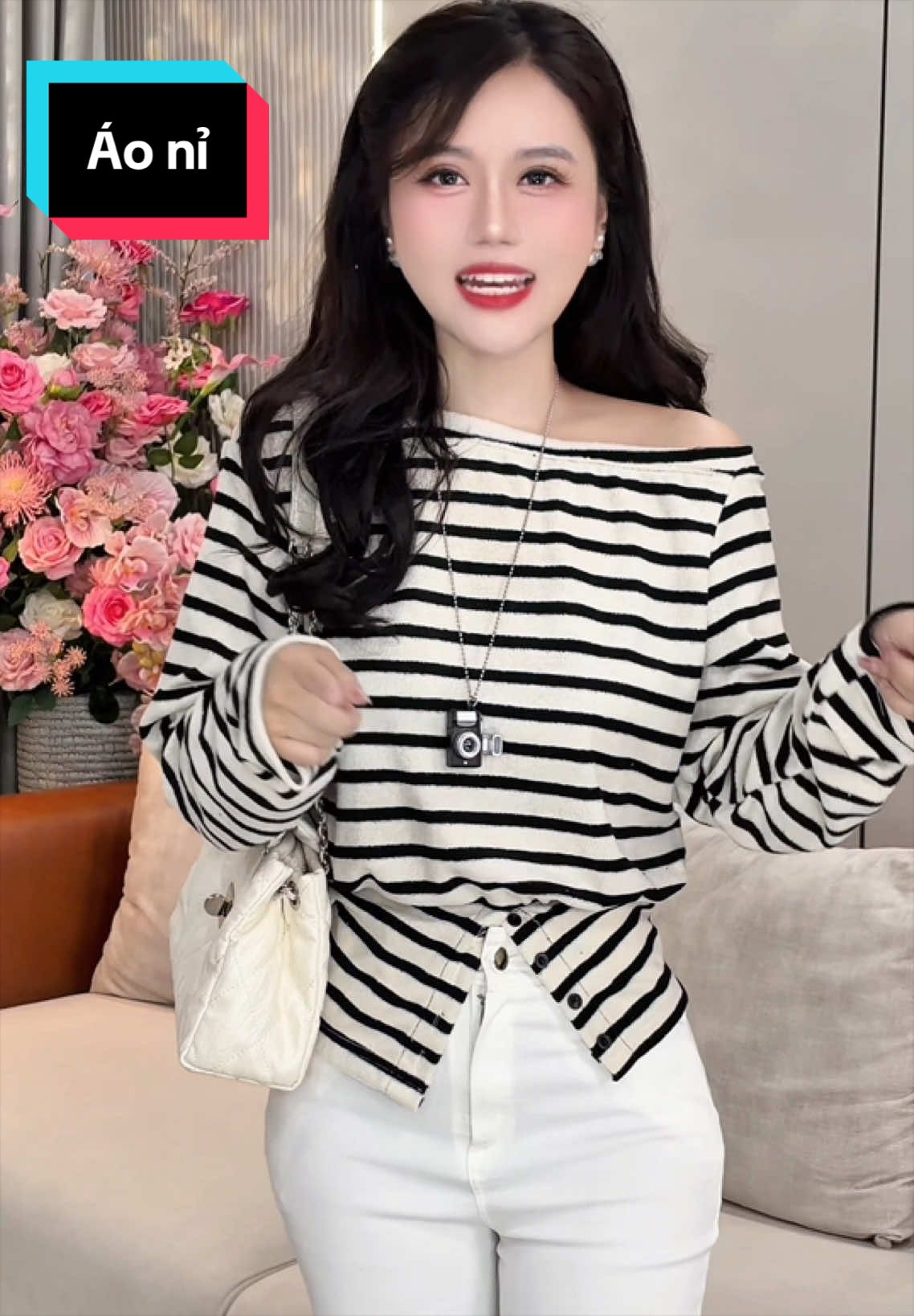 Áo thun nỉ trễ vai kẻ sọc ngang #apthun #aotrevai #outfit #thoitrangnu #xuhuongthoitrangnu 