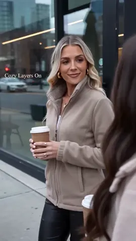 A fleece-lined zip jacket made for chilly fall mornings and everyday layering 🍂#FleeceJacket #WomensJacket #FallEssentials #CozyStyle #ColdWeatherWear  