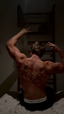 We agreed upon this I was not forced by @Sterre Meijer  . . #aesthetic #bedazzled #notforcedilovemygirlfriend #fyp #muscles 