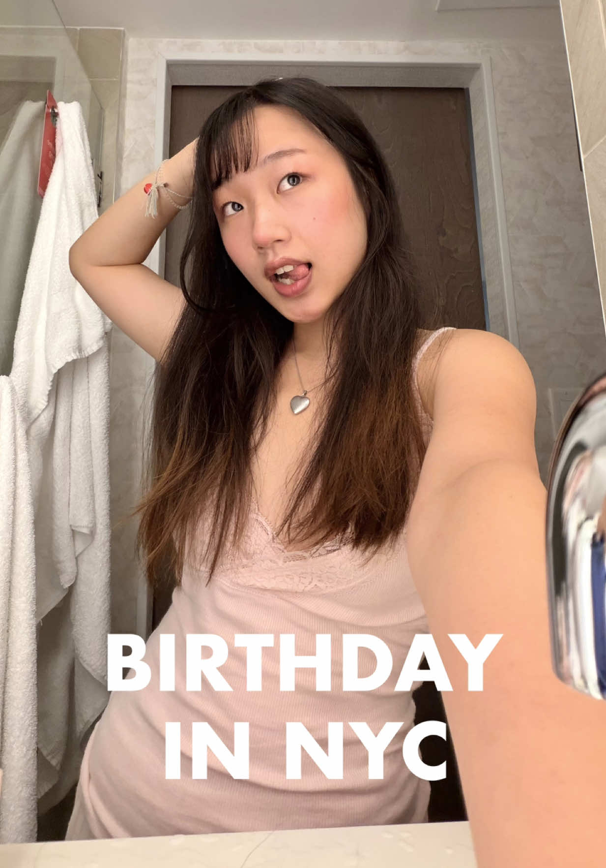 first birthday in new york 🍰🌃  i wanted to do this ny birthday trend on brooklyn bridge with a cake + candle but couldn’t go to brooklyn and also did not have a candle or cake so hana gelateria’s ice cream float will do :9 #newyork #birthdayinnewyork #birthdaytrend #newyorkcity #nyclife 