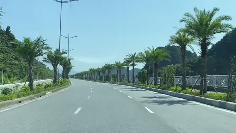 Vi vu đường bao biển #luonlohalong #quangninh #halong #thanhphoquangninh #duongbaobienhalong 