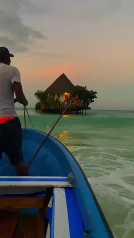 Some rides that are never forgotten, date at the Rock.#beautifuldestinations #zanzibar #therock #date #Love 