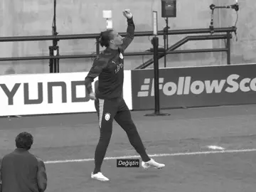 #leroysane yarın maçı çözüp düzelmen yok mu 