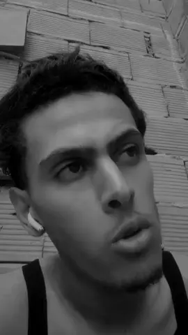 نقطة ورجع لسطر .🖤👤 #smikeri_31 إعادة نشر 🔄  #كلام_من_ذهب 
