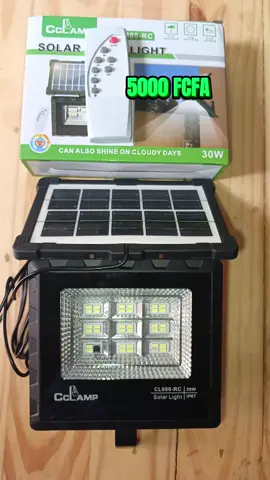 PROJECTEUR SOLAIRE LED 30W #projecteursolaire #tiktokindia 